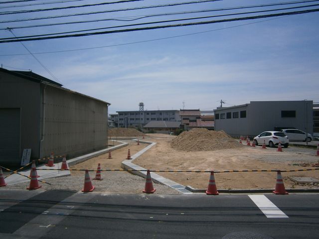 西条西本町造成中です