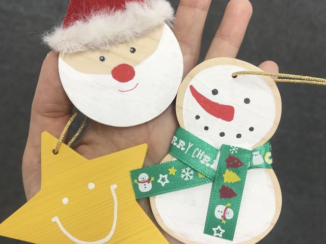 山根木材オリジナル!ひのきのクリスマスオーナメント