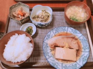 おいしい定食屋