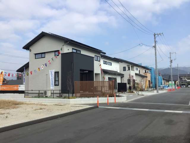 11月12日・13日:まちかどモデルグランドオープン!!SAIBI STAGE寺家中央