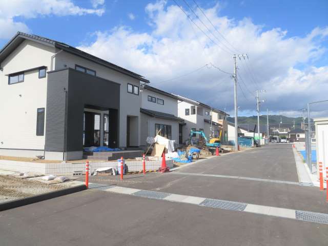 10月15日~:16号棟、17号棟先行案内会開始いたします。(要ご予約)