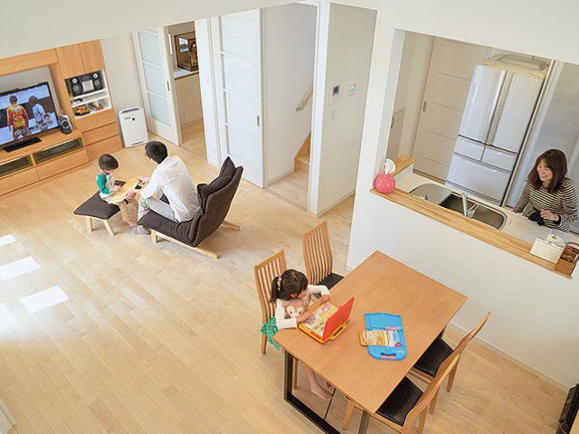 子ども達ののびやかな成長を願う2.5階建ての家《注文住宅》